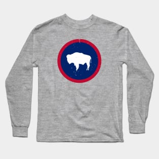 Retro Wyoming State Flag // Vintage Wyoming Grunge Emblem Long Sleeve T-Shirt